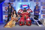 Ranbir Kapoor, Jacqueline Fernandez, Sanjay Dutt at the Launch of Pepsi Game in Taj Land_s End, Mumbai on 25th March 2010 (18).JPG